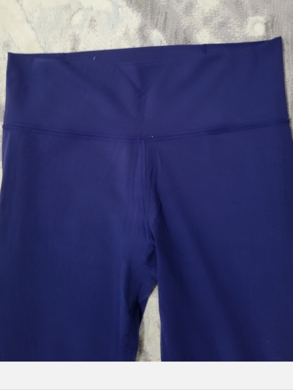 Lululemon Women's Flared Leggings in Deep Navy Size 14 - Picture 3 of 6